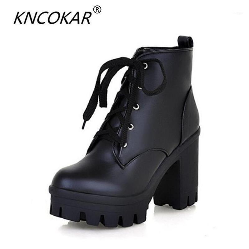 

KNCOKAR New autumn/winter thick-bottomed high-heeled women's shoes waterproof platform short boots with sweet boots1, Black