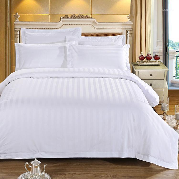 

15 New Pure White Stripes Hotel Bedding Set Polyester Fabric Bed Linen Duvet Cover Set Flat Sheet Pillowcases 3/4pcs Bedclothes1