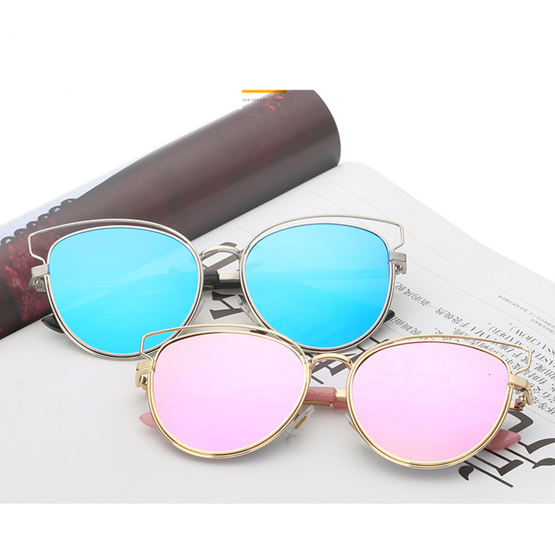 

2021 New Fashion Sunglasses Women Designer Sun Glasses for Ladies Vintage Mirror Female Holiday Traveling Eyewear Shade Wd0715 Sglq