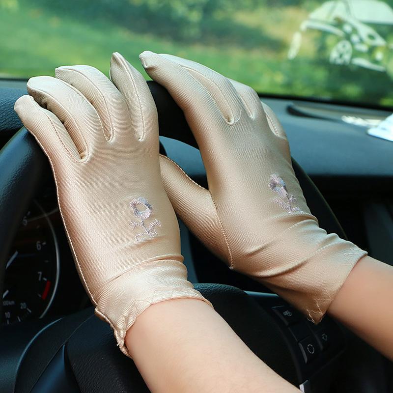 

Summer Satin Spandex Sun Protection Gloves Women Thin Elastic Sunscreen Gloves Driving Dancing Show White Etiquette Mitten Party