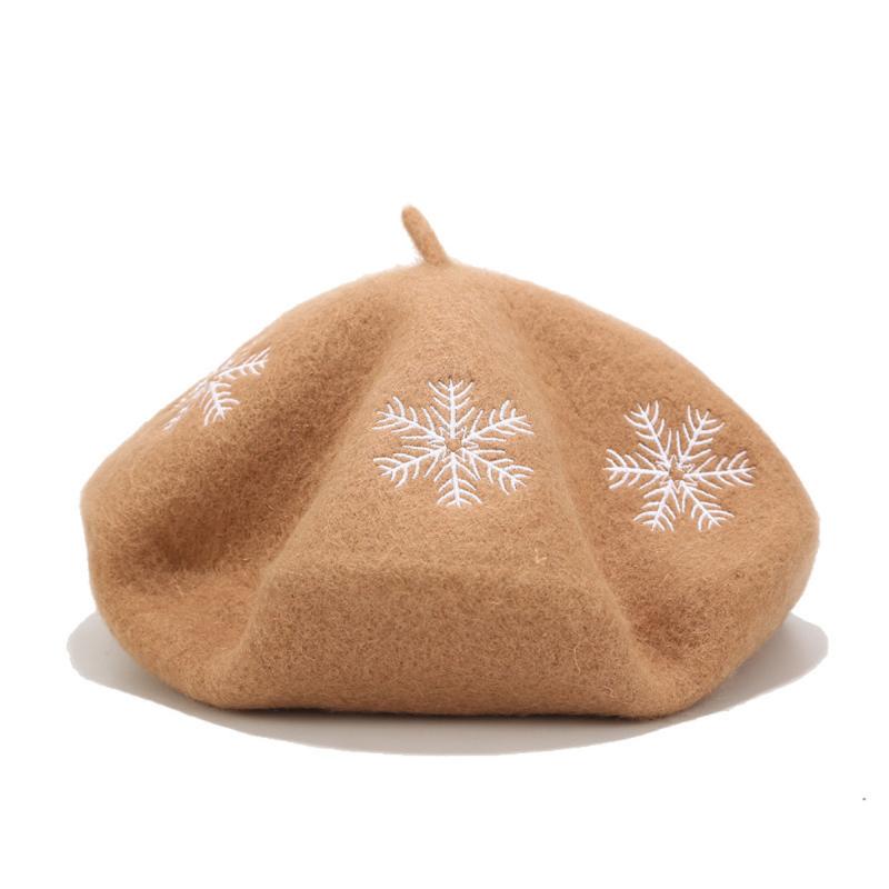 

Embroidery Beret Hat Women Fashion Snowflake Pattern Casual Painter Hat Autumn Winter Warm Female Nylon Pumpkin Beret Cap, Red