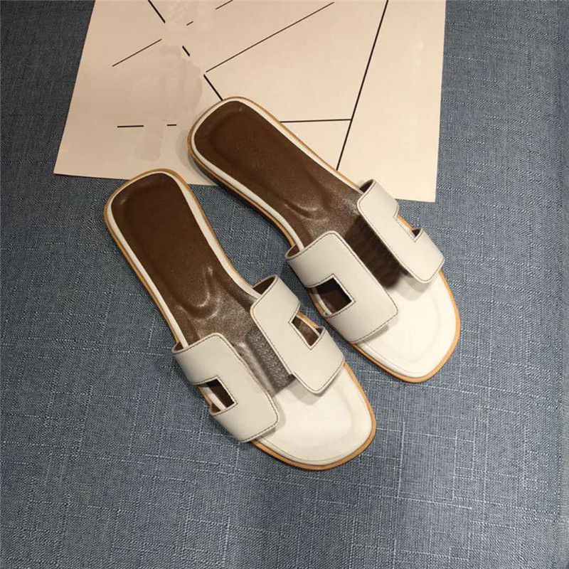 

2021 Beach Slippers Classic Flat Heel Summer Fashion Flip-Flops H Ladies Shoes Hotel Bathroom Sexy Sandals With Box Size 35-42