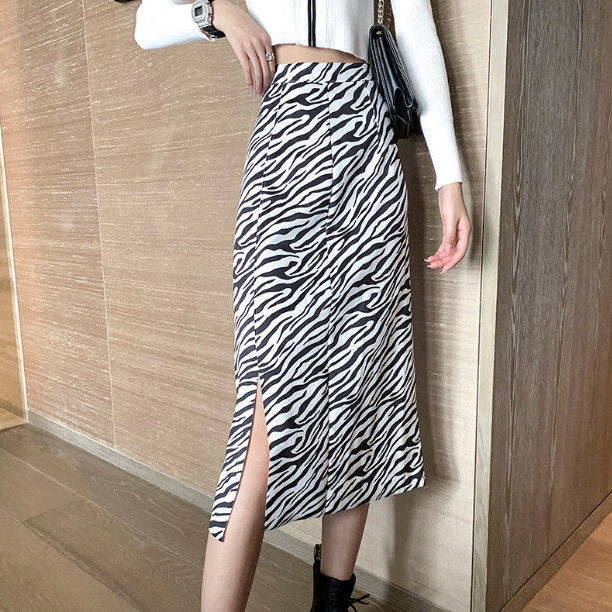 

Standard back zebra 2020 Autumn and winter female mid-length side share high waist shape of a weight bag hip skirt, Brown