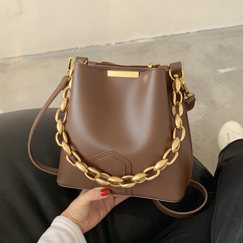 

Hot Sale Small Bucket Women's Bag Pure Color Pu Leather Crossbody Handbag Ladies Small Retro Chain Tote Handbag, Black