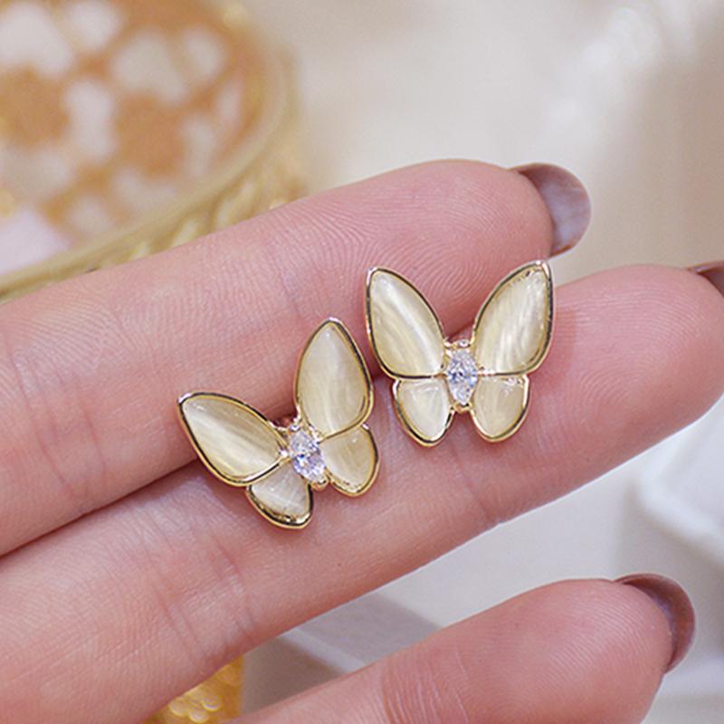 

Stud Advanced Opal Cute Fine Butterfly Earrings For Women Designer Creativity Luxury Jewelry S925 Needle High Quality Zircon