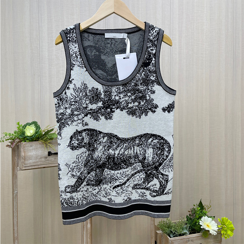

2022 Spring Summer Animal Pattern Casual Round Neck Women' Knits Vest tops Sleeveless Lady Sweater Vest, Customize