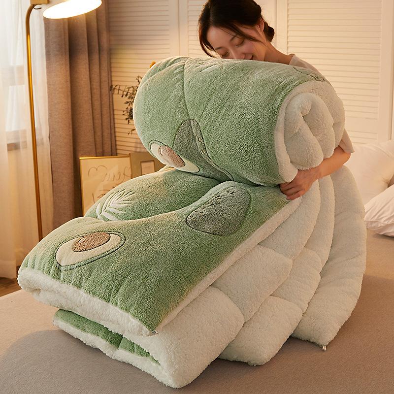 

Comforters & Sets Snowflake Velvet Quilt Winter Flannel Magic, White