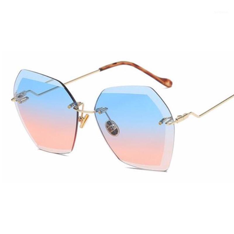 

Clear Rimless Sunglasses Luxury Designer Women Fashion Gradient Pink Shades For Women Square Vintage Eyewear UV4001