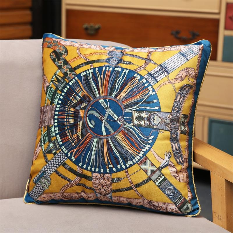 

New fashion design pattern bedding pillow comfortable soft sofa pillow