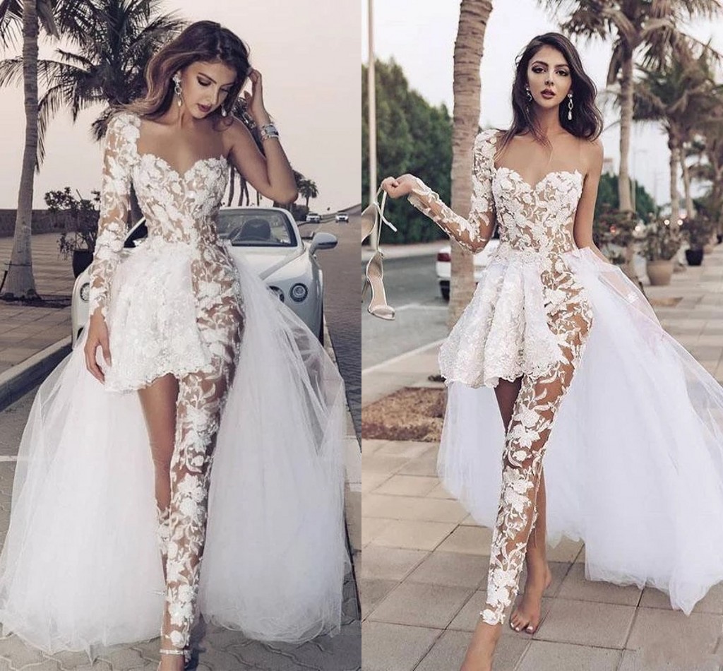 

Jumpsuits Boho Wedding Dresses 2021 Lace Appliques One Shoulder Overskirts A Line Bridal Gowns With Pants See Through robe de mariee AL7684, White