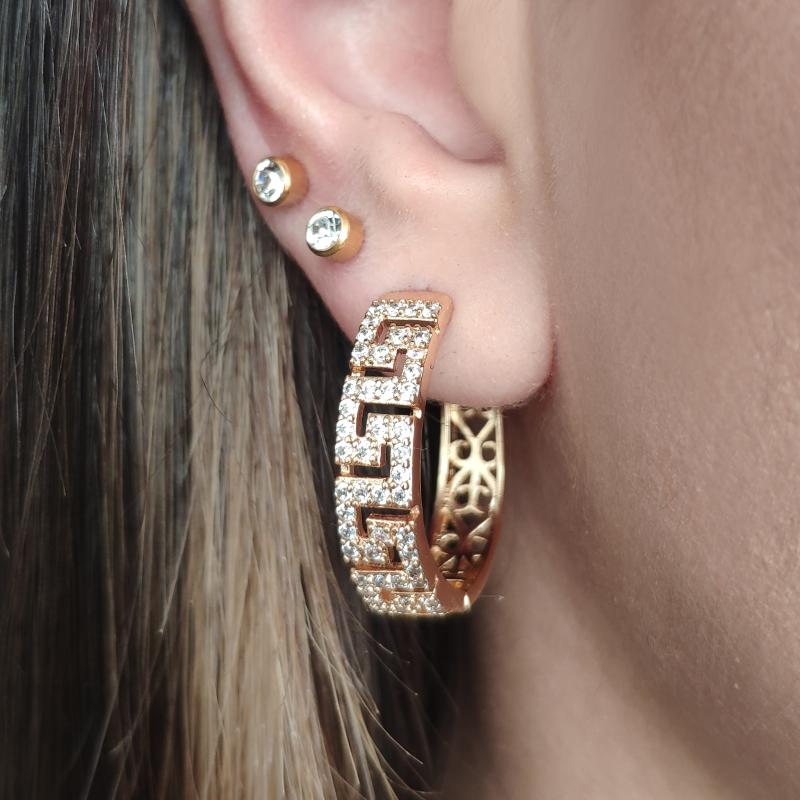 

Round Hoop Earings Gold
