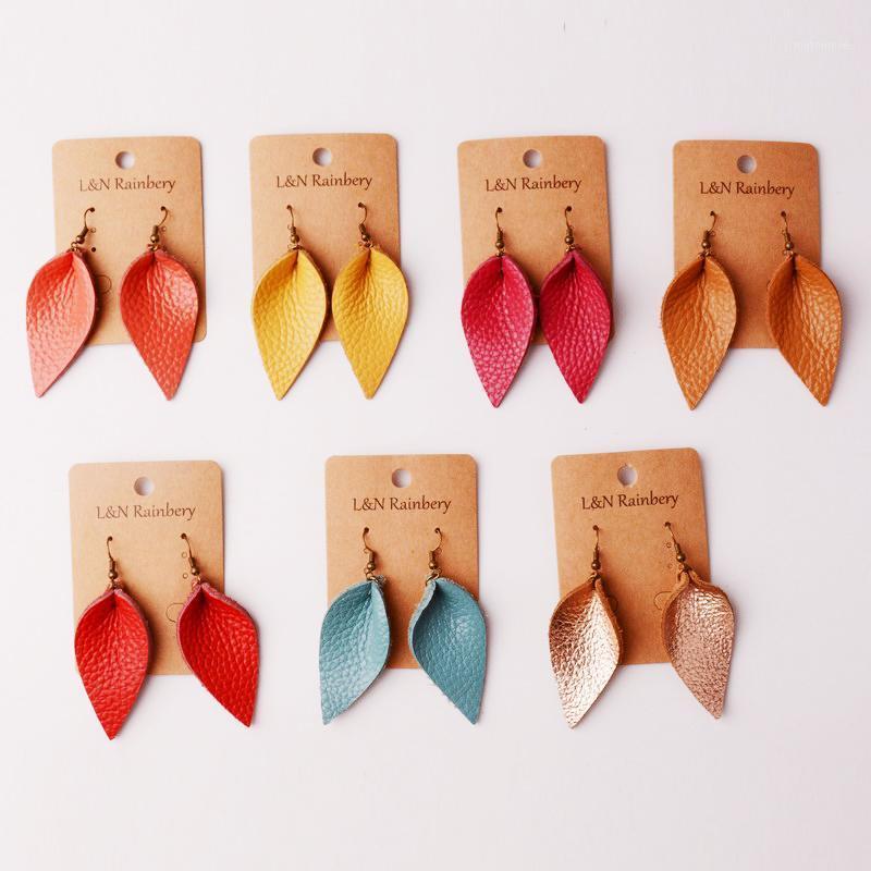 

2020 Cutout Genuine Leather Leaf Earrings Women Bohemian Plain Statement Leather Earrings Femme Party Jewelry Bijoux Oorbellen1