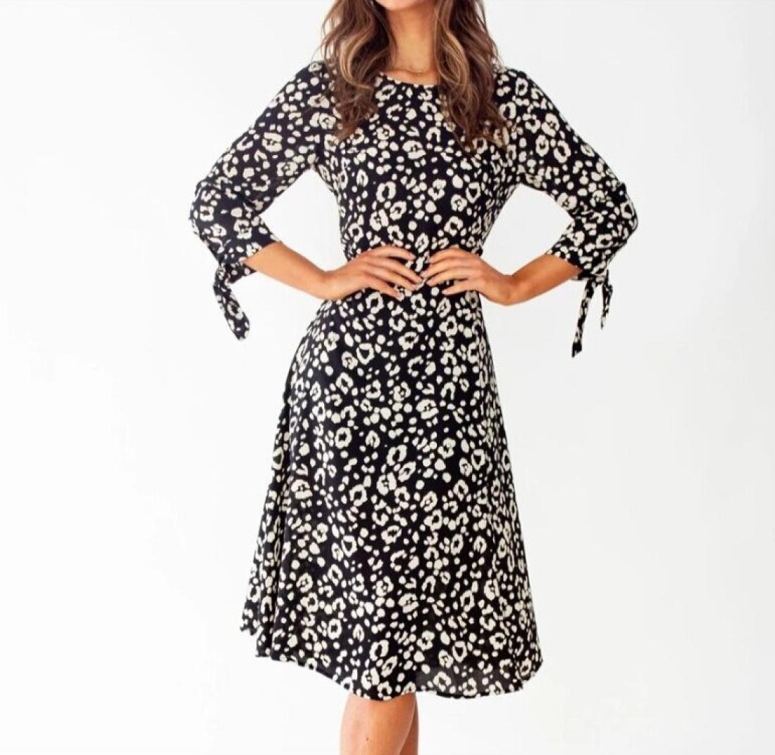 

2 PCS Half-sleeve Drawstring Waist Silk Dress Size L