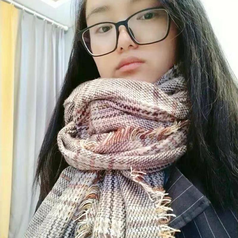 

Yang Mi's same Korean shawl and cashmere scarf in autumn and winter