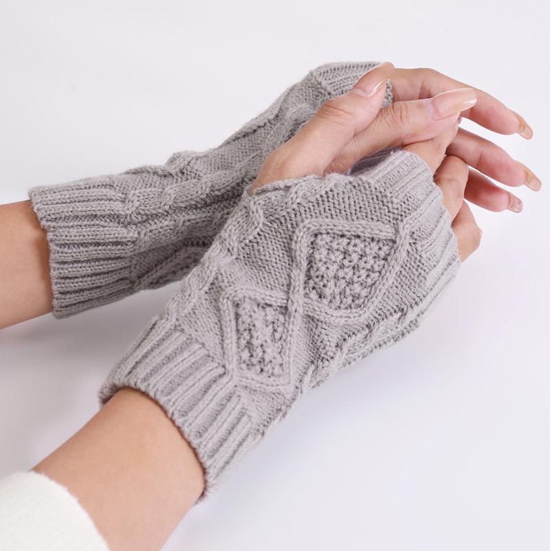 

Women's Fashion Winter Fingerless Thermal Gloves Convenience Solid Color Keep Warm Comfortable Knitted Gloves With Thumb Holes