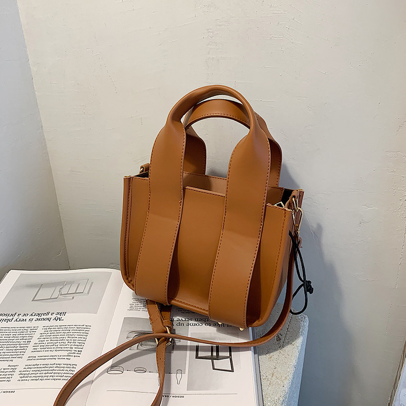 

Casual riveite women's purses designer luxury shoulder crossbody plutonium leather vintage bag great tote capacity lady large bags, Black