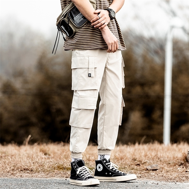 

Spring Autumn New Men Cargo Pants Fashion 3D Multi-pocket Tactical Trousers Casual Streetwear Joggers Man Big Size Bottoms 201110, White
