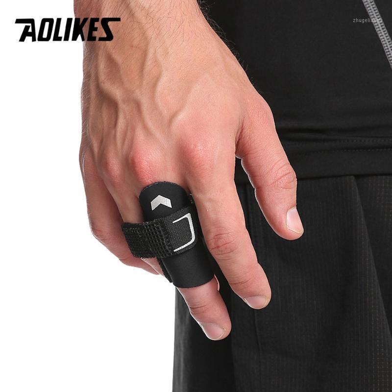 

Aolikes New Fashion Sport Finger Support Arthrosis Band Protect Splint Guard Bands Finger Protector Basketball Protect Brace1, As pic