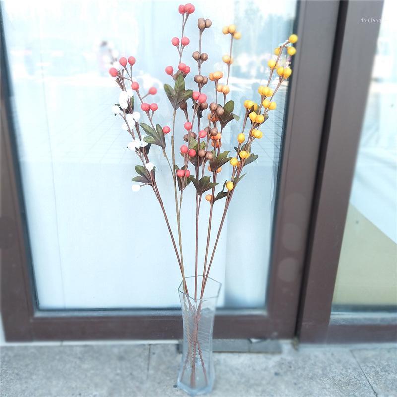 

Artificial Plant Simulation Berry Branch Flower Arrangement Decoration Home Wedding Christmas New Year Decoration Foam Flowers1, Red berries