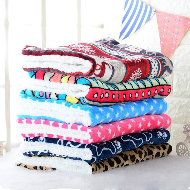 

Winter Warm Pet Dog Soft Cushion Large Print Flannel Cotton Mattress Cat Pet Mat Bed Pad Rug Cartoon Printed Cat And Dog Pad, 13-red