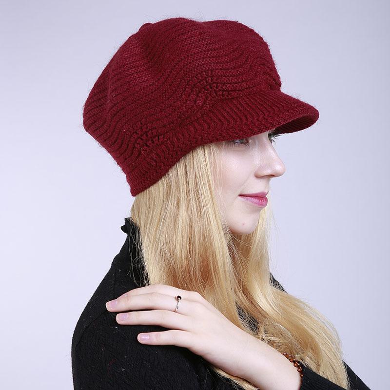 

Winter Peaked Cap Women Casual Business Plush Soft Warm Hat Cap Knitted Soft Wool Hat Ladies Outdoor Winter Accessories, Black