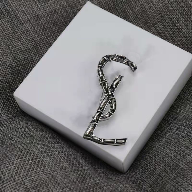 

High quality Designer Men Women Pins LS Brooches Gold Silver Letter Brooch Suit Dress Pins for Party Nice Gift Specifications with box