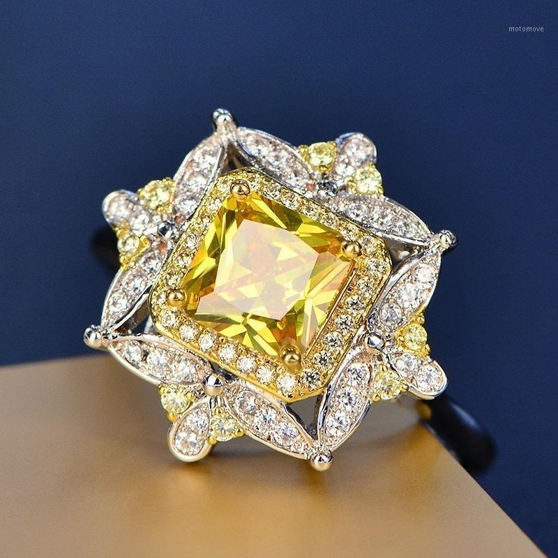

Fashionable luxury yellow colo ring, 2020 new square ladies silver color ring, ladies bride wedding proposal jewelry Q5M3731
