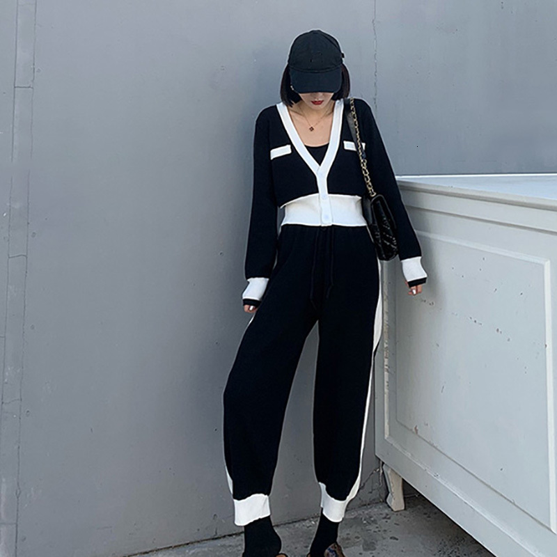 

2021 New Shredded Women's Sweater Assemblies Cleavage v Adjustment of Knitted or Crocheted Tops Cord Skinny Leg Slacks Two Parts YJK1, White