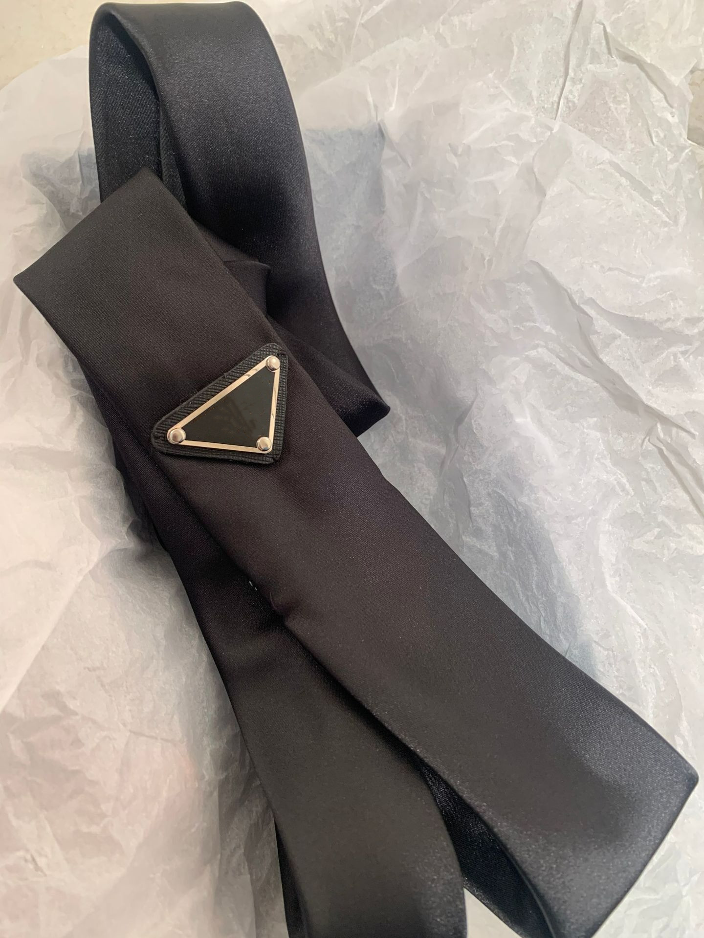 

High-end Silk Necktie womens Designer tie Fashion inverted triangle Silk Ties Jacquard Wedding Neckwear