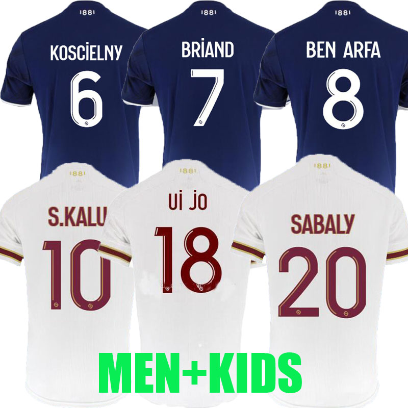 bulk buy football shirts