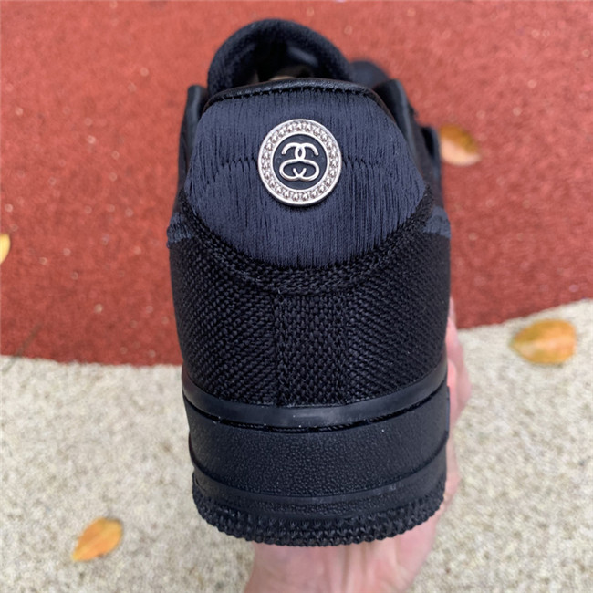 

1 Sports Skate Trainers Low Sneakers NEW YORK LOS ANGELES TOKYO LONDON PARIS Women and Mens Shoes Sport, White;red
