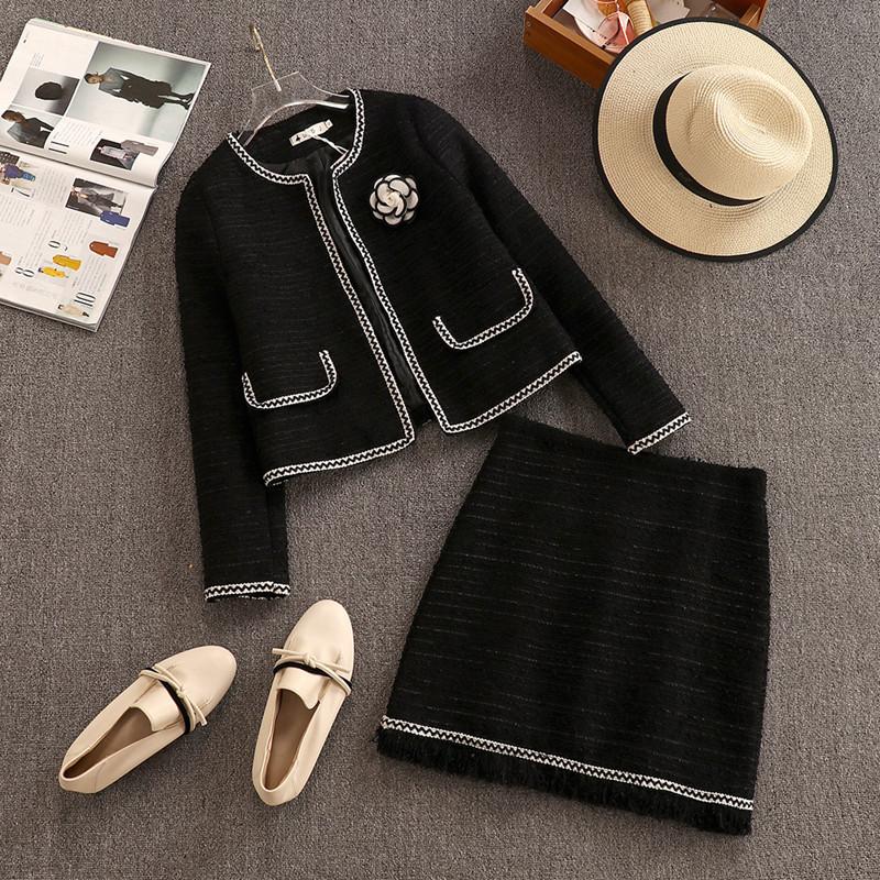 

2021 Autumn Winter Two Piece Set Women Long Sleeve Tweed Short Jacket Coat + Tassel Skirts 2 Pcs Sets Outfit Office Ladies Suits, Black
