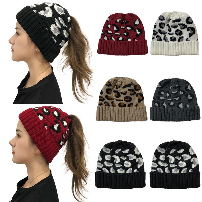 

Knitting Wool Women Winter Beanie Hat Leopard Printted Warm Hat Soft Ladies Adjustable Beanies, Black