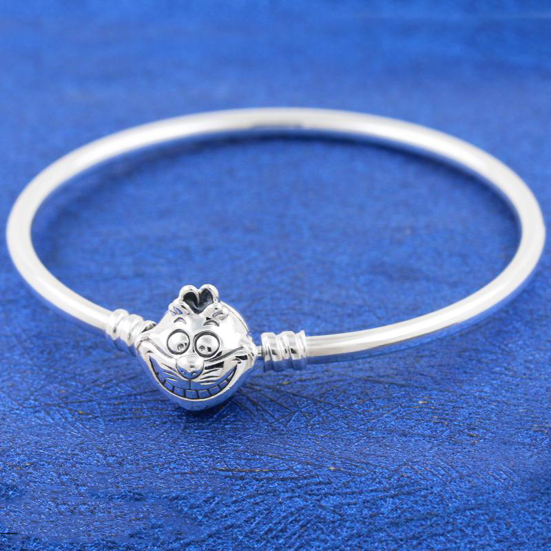 

Wholesale Romantic 925 Sterling Silver Bangle Bracelet with Smiling Cat Clasp Fits European Jewelry Charm Bracelets