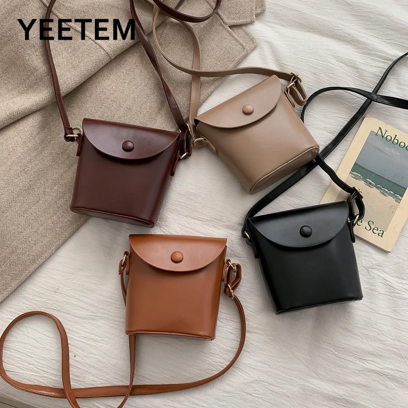 

Autumn Winter New Retro Style PU Female Bag Solid Color Small Square Bag Stitching Lady Diagonal Buckle Simple Solid Color, Black