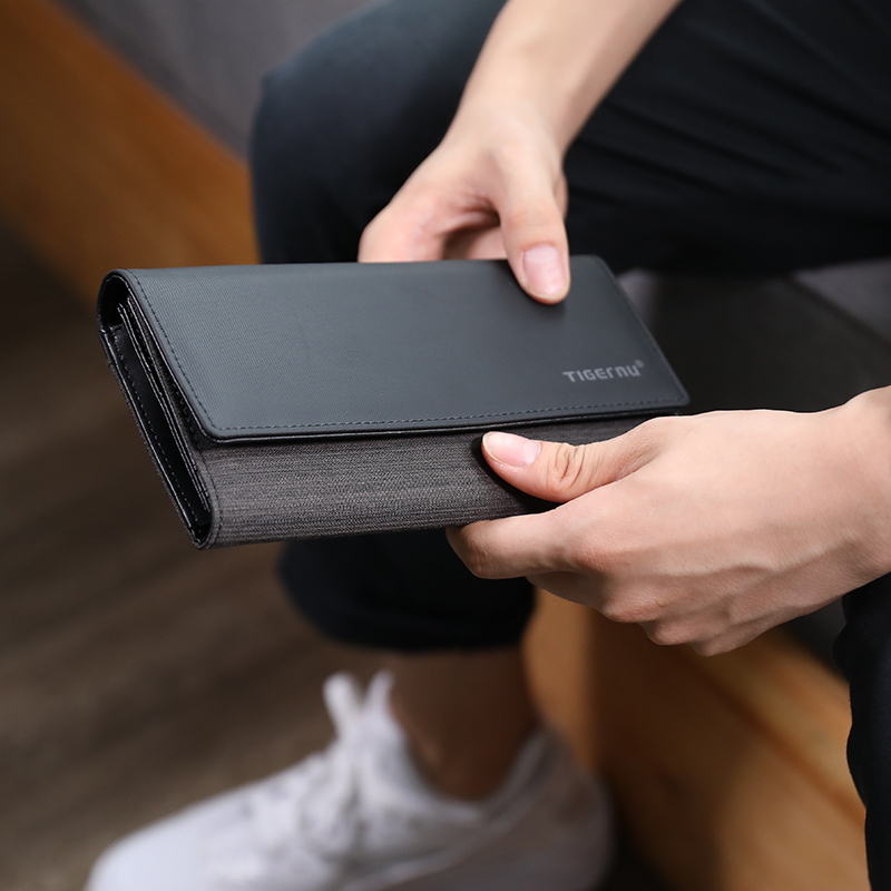 

Tigernu Casual Man Long Wallet Male Coin Multi Pockets Money DollarCard Holder Purses for Men Fashion Style Wallet Card Holder, Black