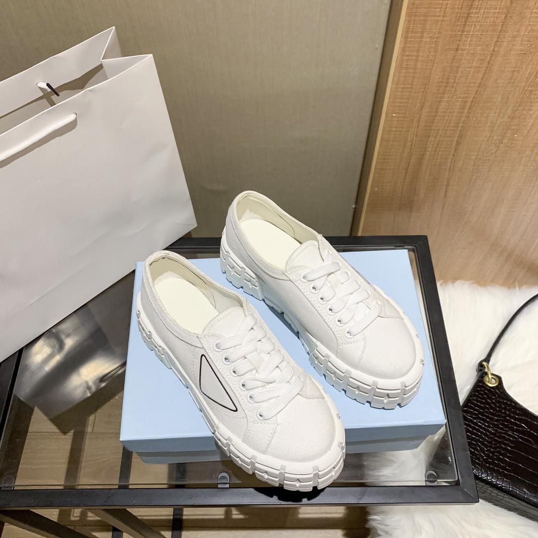 

Designer Canvas Shoe Women Rubber Platform Casual Shoes Fashion Motocross Tires Sole Double Wheel Nylon Gabardine Sneakers Triangle Mark Decorate thsregdgrgh