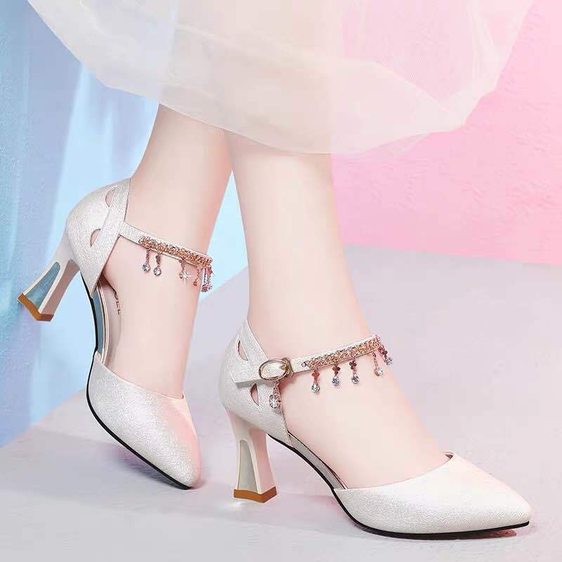 

Summer Ladies Sandals Crystal Women Shoes Woman Sandals Spike High Heels Buckle Strap Pointed Toe Plus Size Sexy Sandals Pumps, Beige