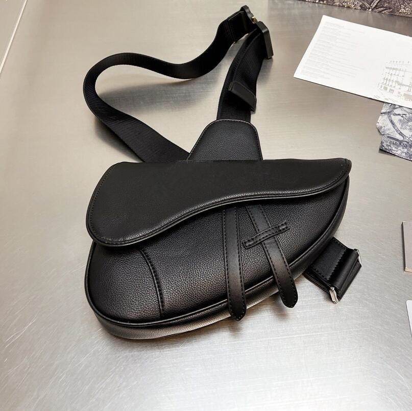 

2022 saddle bag fashion leather canvas bag backpack men cool senior men women solid color handbag cross-body bag shell bags, Black