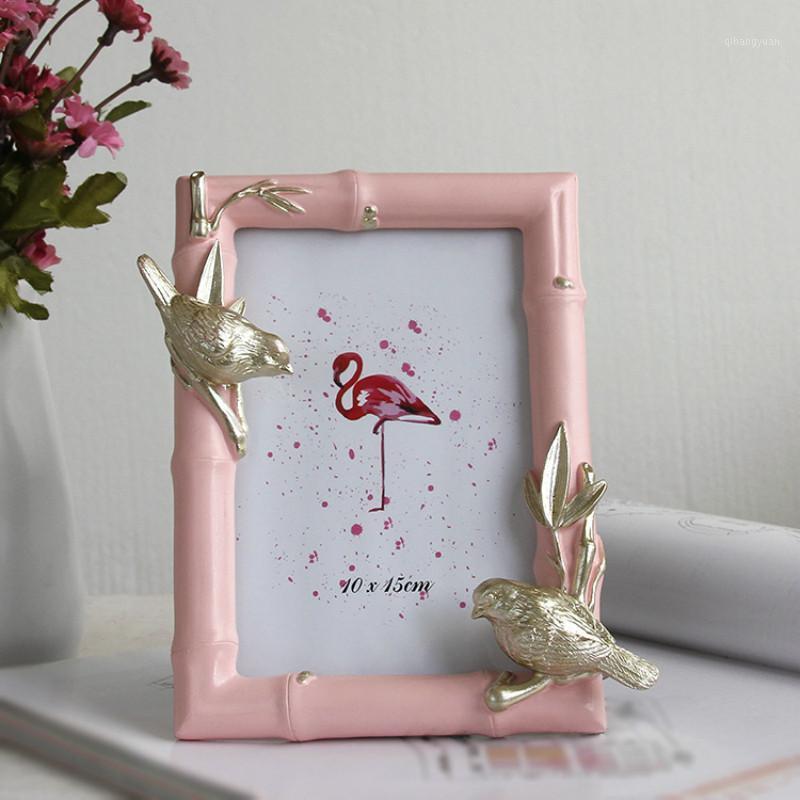 

1PCS New Bamboo Bird Picture Frames Wall Photo Frame Home Creative Table Decoration1
