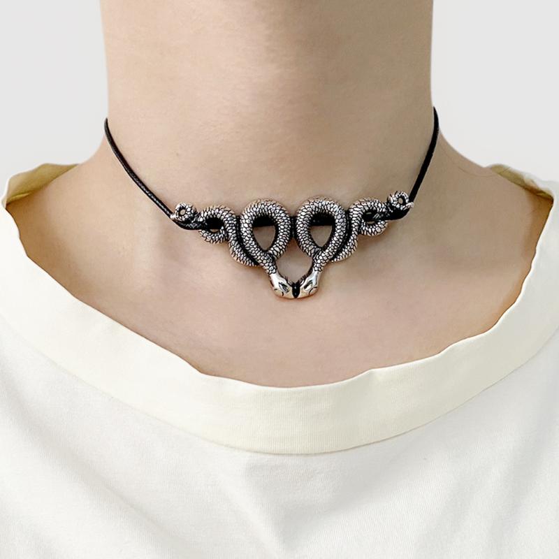 

Pendant Necklaces Wholesale Retro Snake Leather Wrap Choker Necklace Black Cord Witchy Gothic Wicca Jewelry Collares Gift