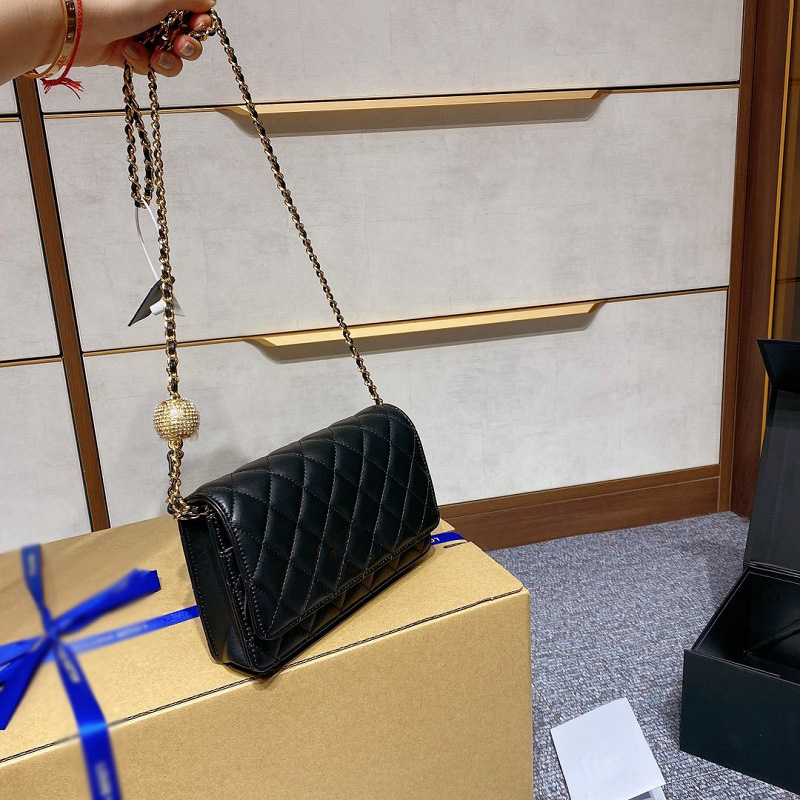 

Top High-quality Leather Handbags French Designer Brand Bags Small Golden Ball Diamond Decoration Fashion Shoulder Bag Ladies Chain Messenge, Blue