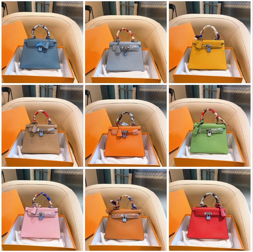 

luxurys designers leather clutch bag 2020 New Women Original Brand Fashion Handbags 30cm Gold Silver Buckle Bags Leather shoulder Bags, Color 8