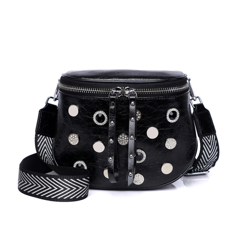 

2020 Broad-shouldered Genius Diamond Studs Leather Slung Retro Saddle Rebite Women Messenger Shoulder Bags G00h, White