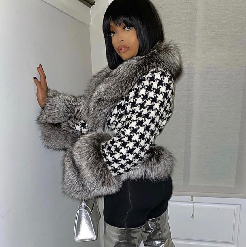

Female Winter 2020 Houndstooth Jackets with Natural Fox Skin Sleeves and Cashmere Wool Collar Mixtures Outerwear Ladies Streetwear Hytt, White