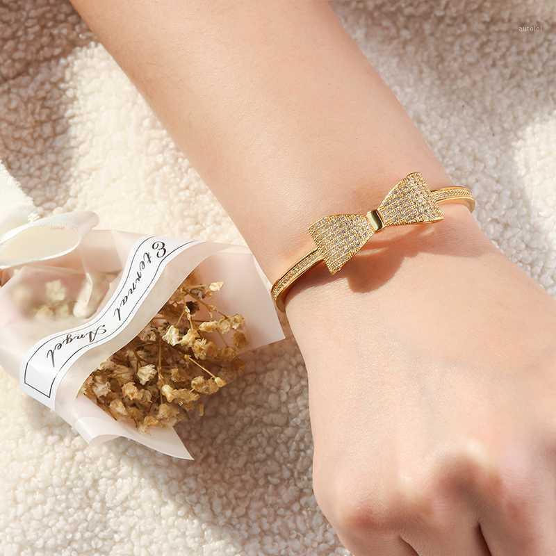 

New Style Top Design Fashion cubic zirconia Christmas Gifts bracelets for women1
