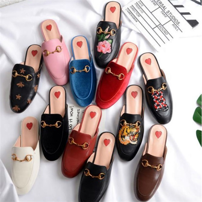 

Designer Princetown Slippers Men Women Slippers Loafers Genuine Leather Cowhide Sandals Casual Shoes Metal Buckle Lace Velvet Lazy Dupe Filp Flop 35-45 With Box, Color17