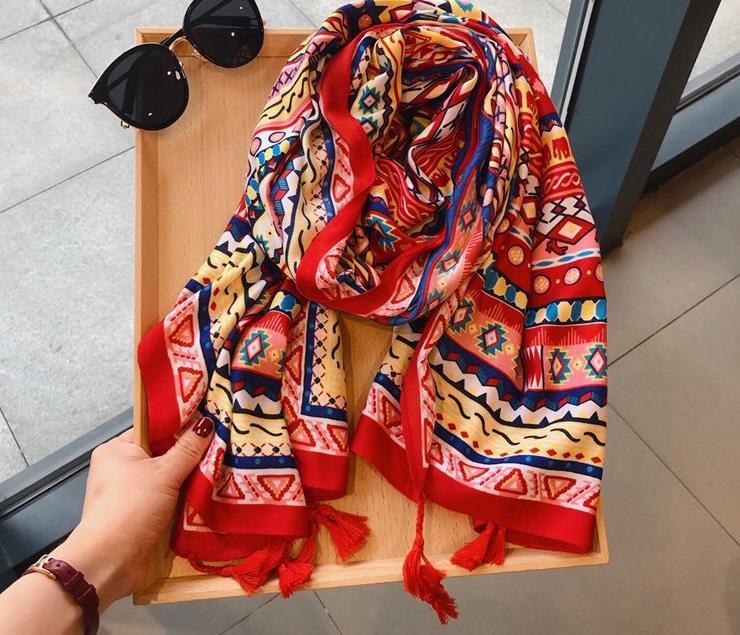 

2021 Newest Cotton Geometry Print Tassel Scarves Shawls Wrap Women Long Bohemia Style Beach Scarf Hijab Free Shipping