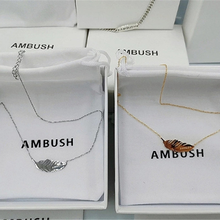 

2021 New 43cm Titanium Alloy Solid Ambush Feather Pendant Necklace Men Women Accessories Jr2n