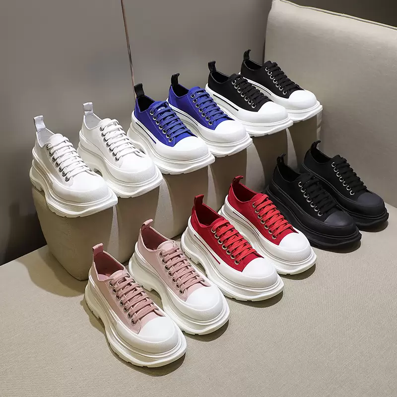 

2022 Fashion Tread Slick shoes canvas sneaker women designer high low triple black royal red pink white womens lace up oversized sneak alexander mcqueen mcqueens, 08